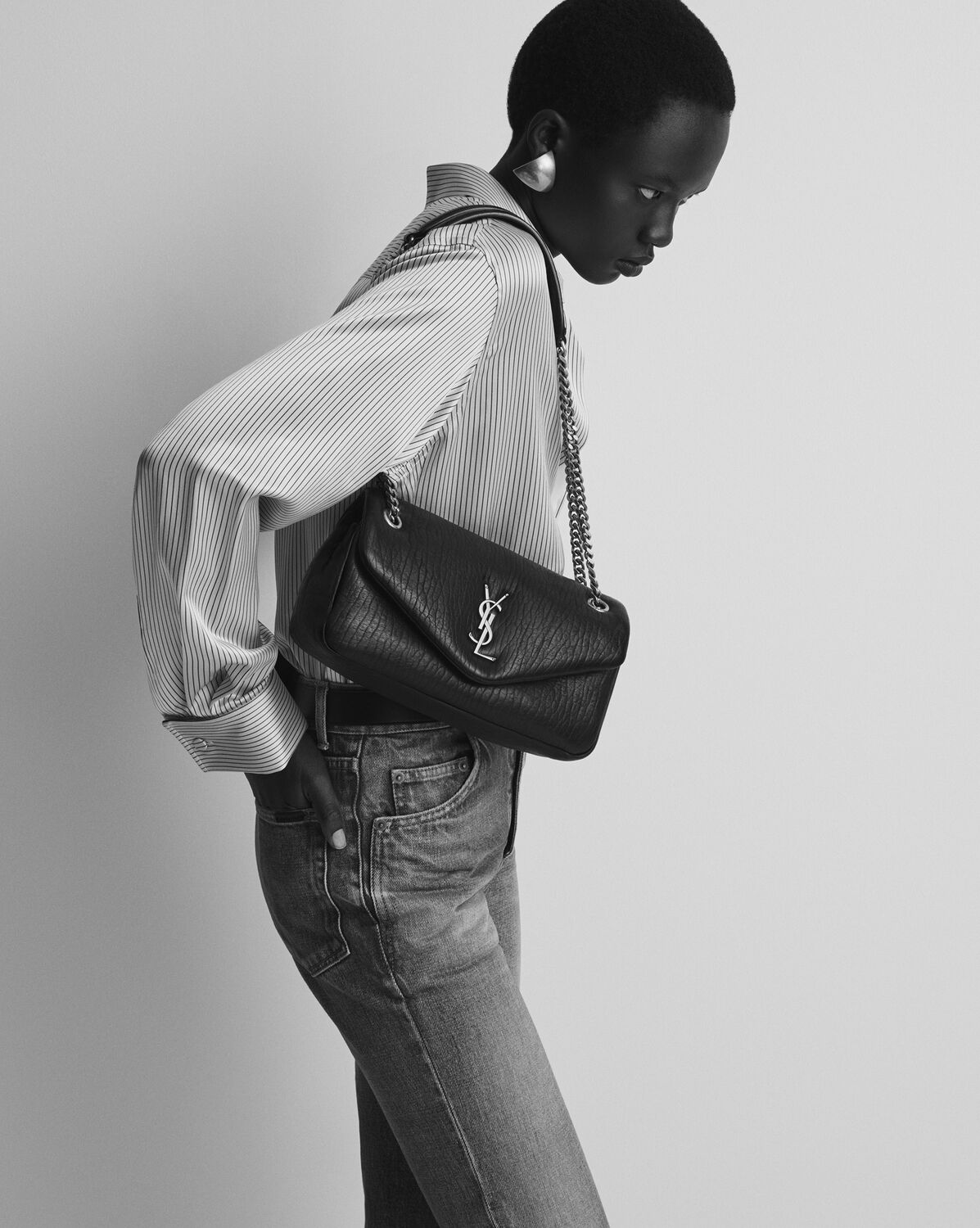 YSL CALYPSO Medium in Grained Lambskin - Image 6